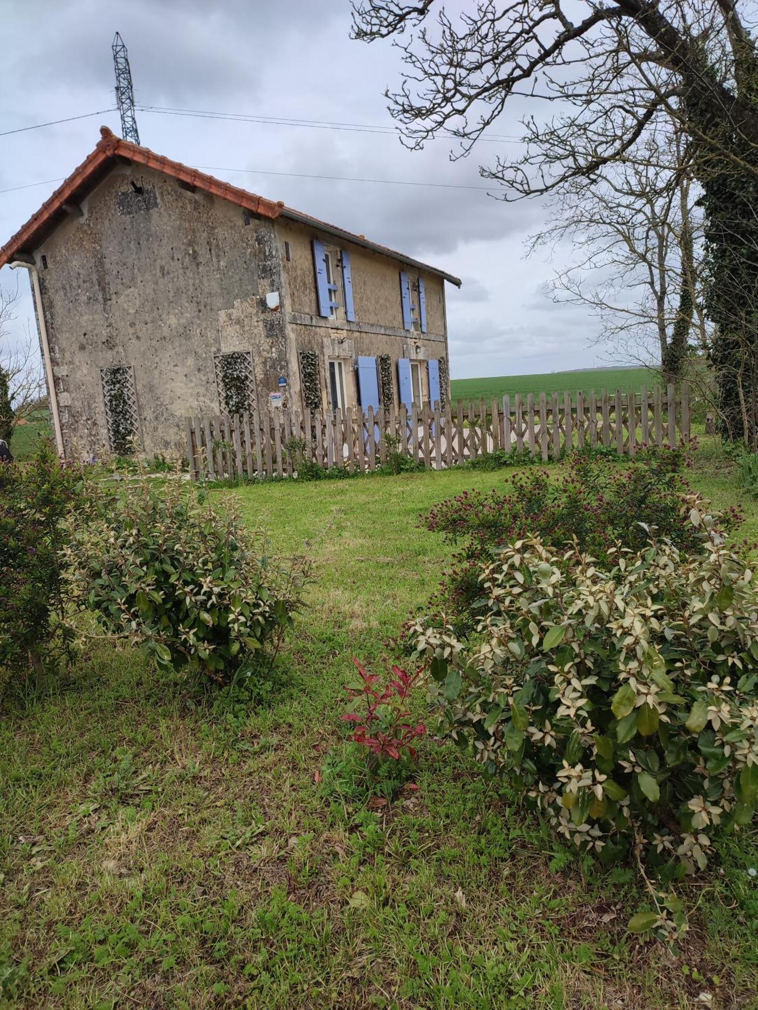 De Montrancon Hébergement de vacances